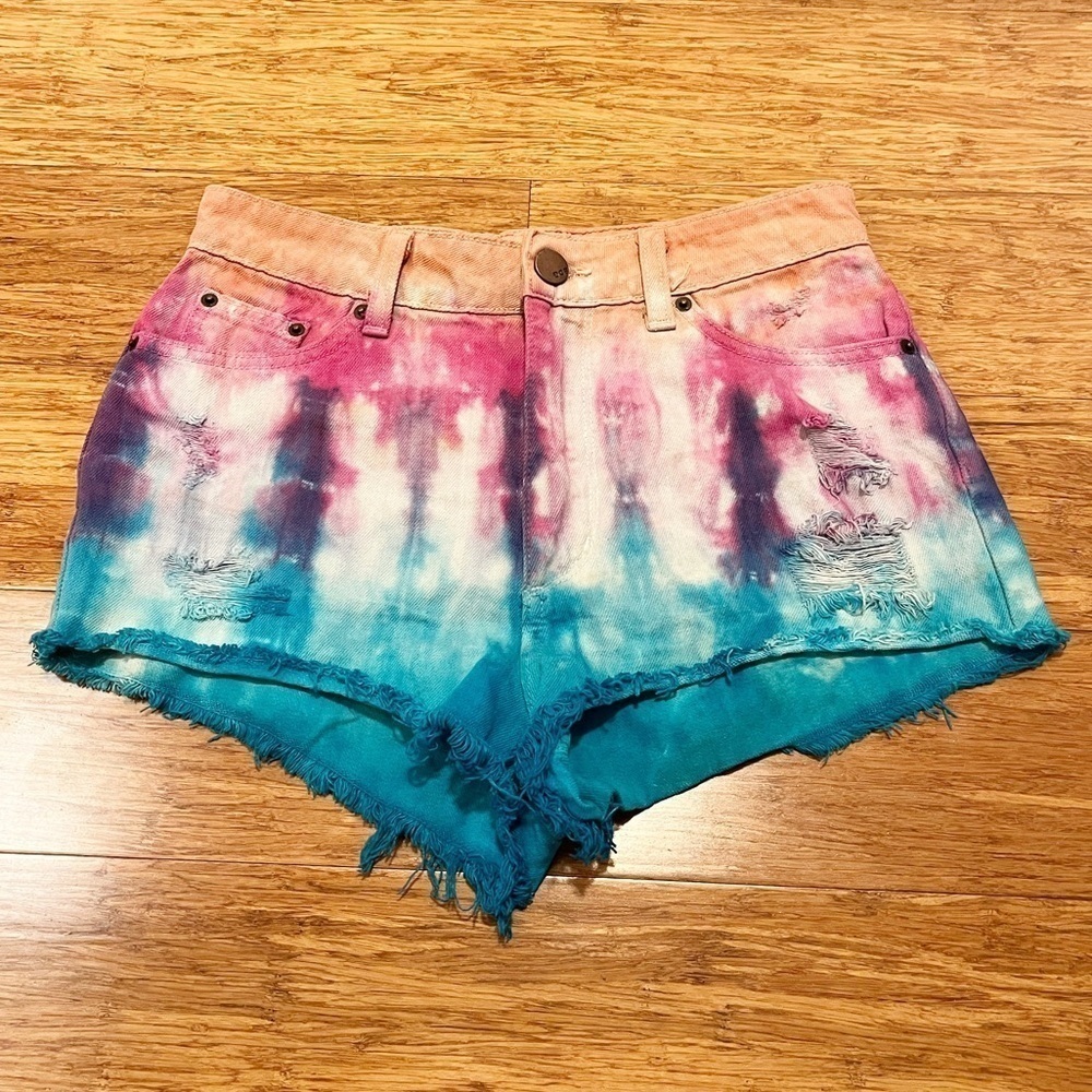Urban Outfitters BDG tie-dye high rise cheeky distressed jean shorts. Size 27